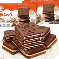面包饼干等饱腹食品